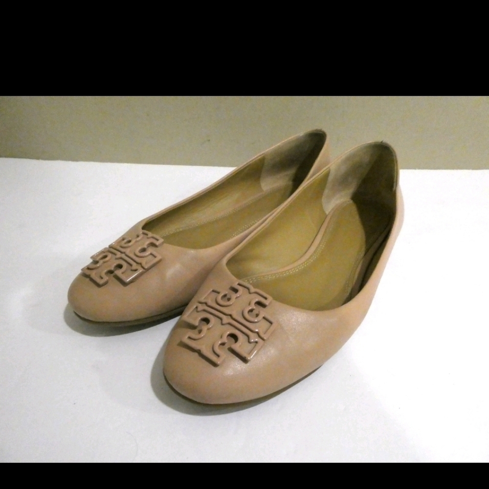 Tory Burch Melinda Nude Powder Coated Flats Size 9